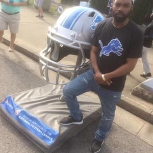 Meet your Posher, Aaron